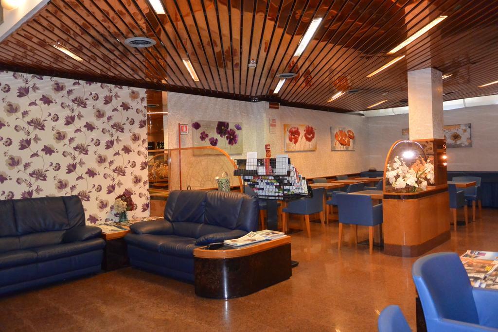 Hotel Lido Milan Bagian luar foto
