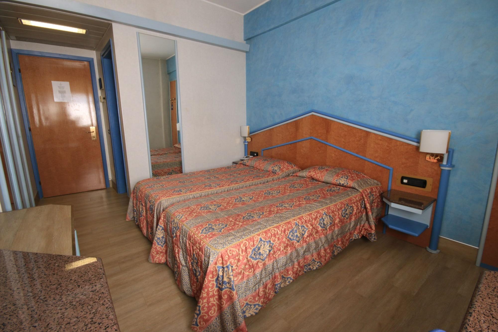 Hotel Lido Milan Bagian luar foto