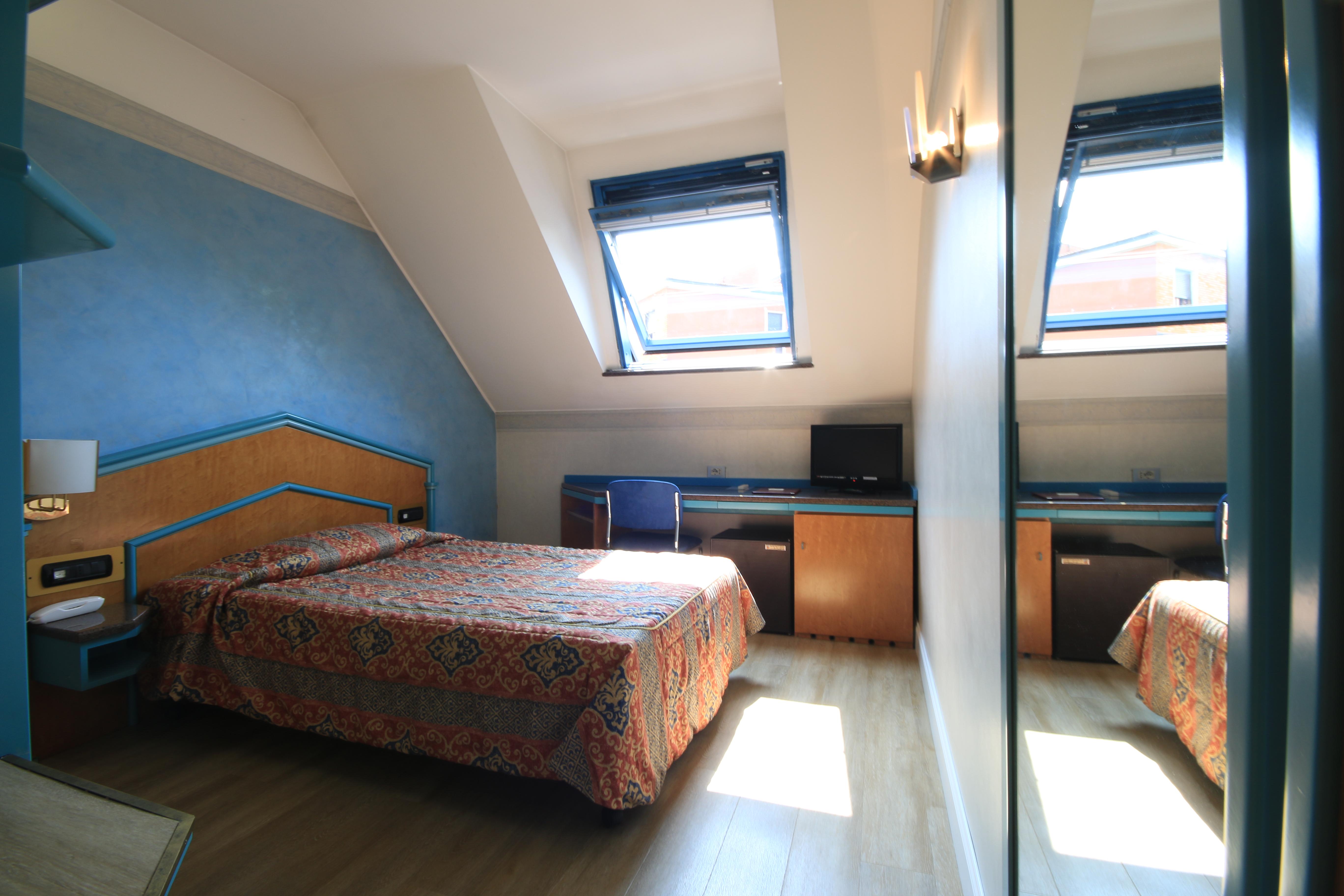 Hotel Lido Milan Bagian luar foto