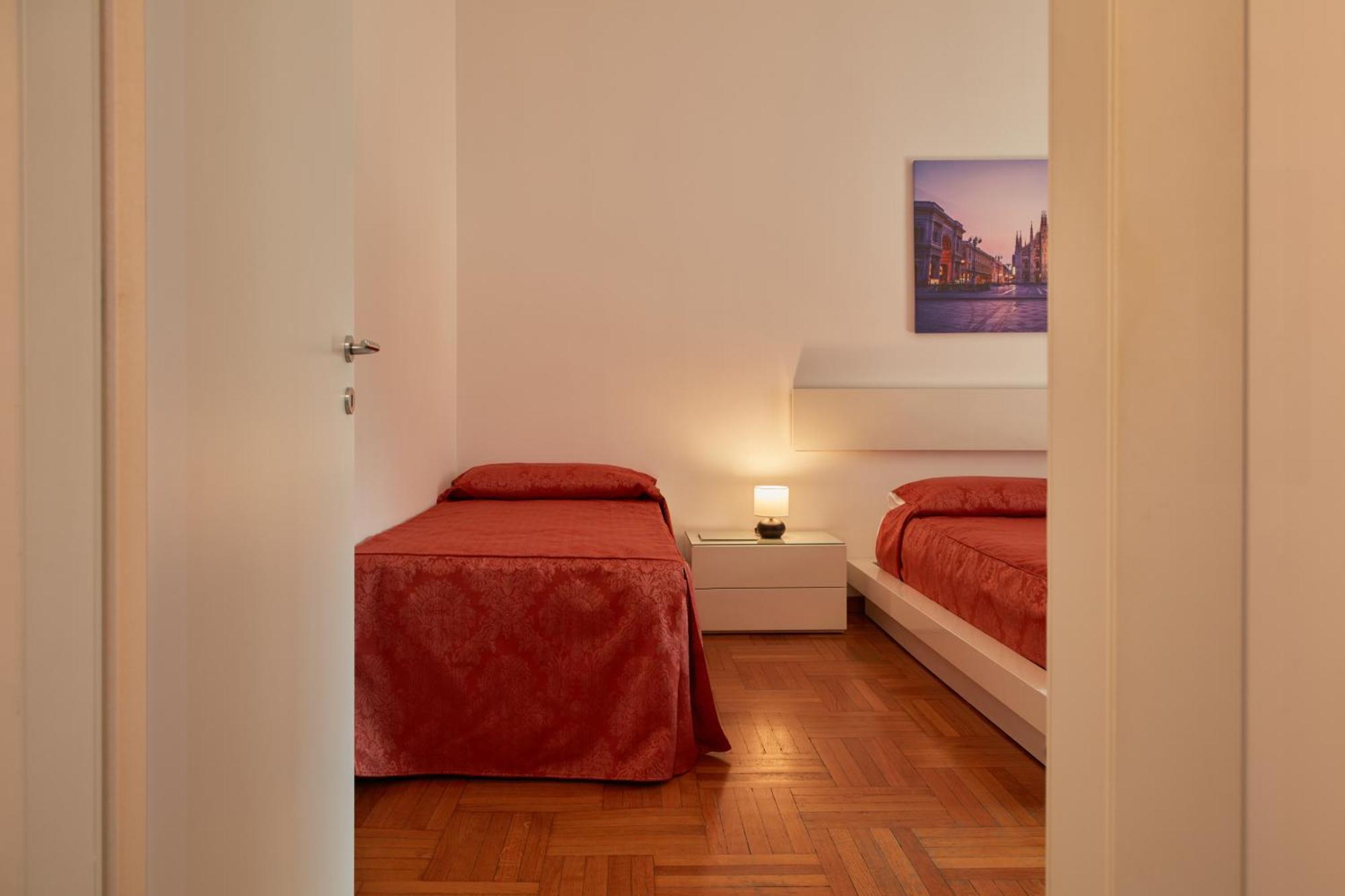 Hotel Lido Milan Bagian luar foto